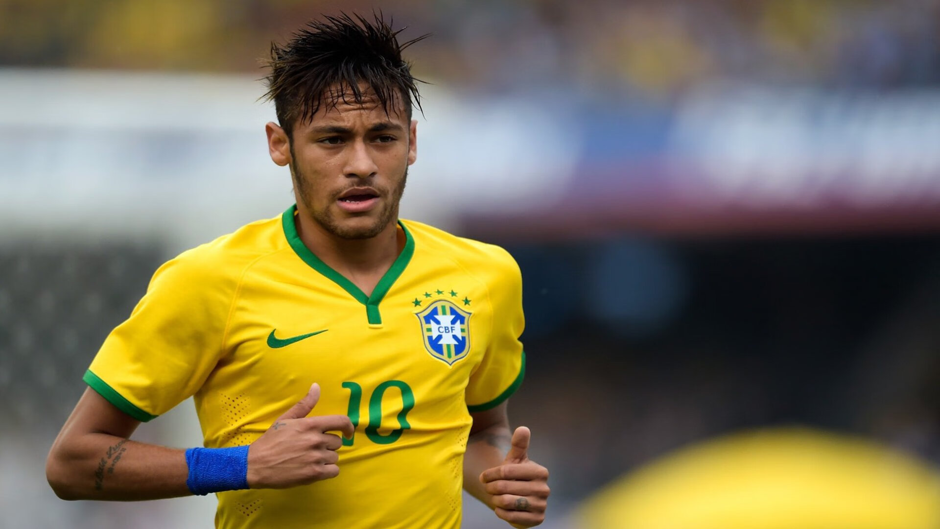 绿茵场与沙漠战场,英超争冠的战术博弈与伊朗伊拉克的生死时速